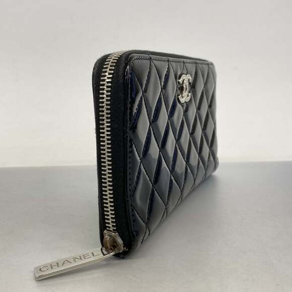 CHANEL Black Leather Wallet - Picture 2 of 11